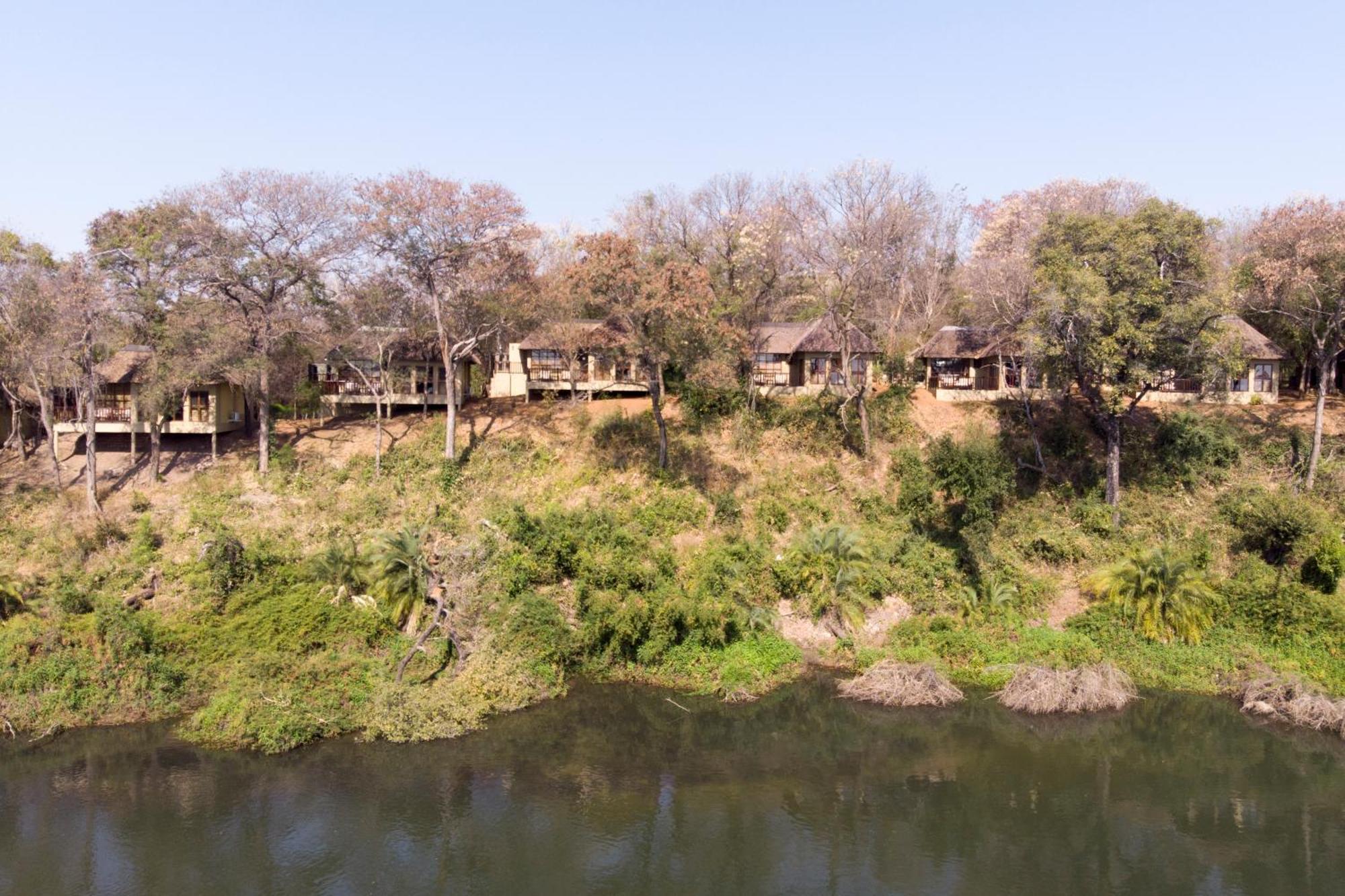 Divava Okavango Resort & Spa Bagani Exterior foto