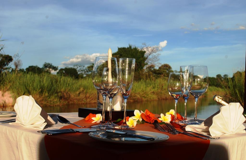 Divava Okavango Resort & Spa Bagani Exterior foto